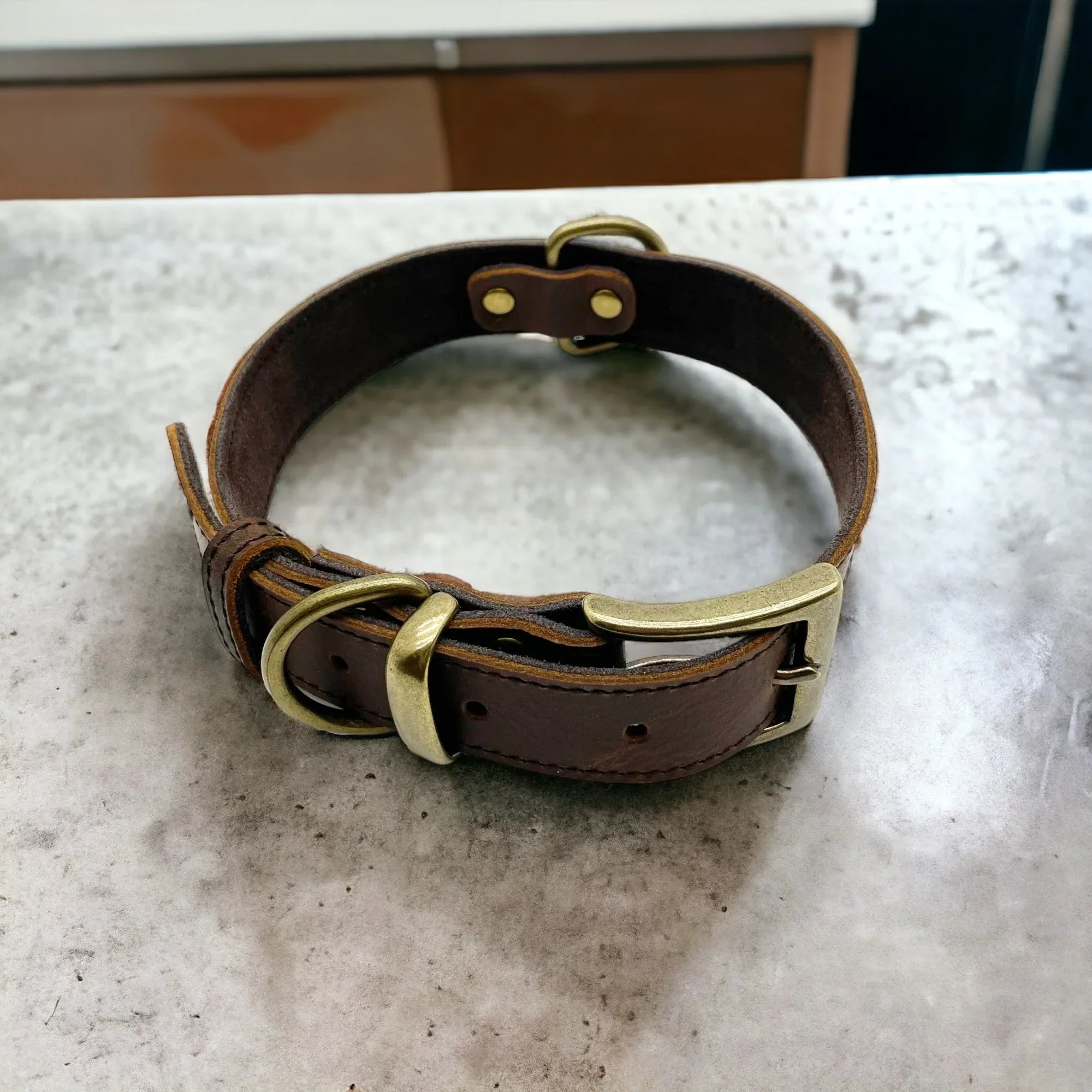 Leatheraft 經典100%真牛皮手工寵物狗狗項圈頸圈 (M中碼：頸圍35-51cm)-狗-毛孩物語Pets Thing｜香港寵物貓狗用品專門店：IATA寵物飛機籠、寵物手推車、貓爬架貓樹
