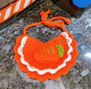 寵品圍帶系列－《清新紅蘿蔔🥕》貓咪狗狗頸帶圍兜-貓狗-毛孩物語Pets Thing｜香港寵物貓狗用品專門店：IATA寵物飛機籠、寵物手推車、貓爬架貓樹